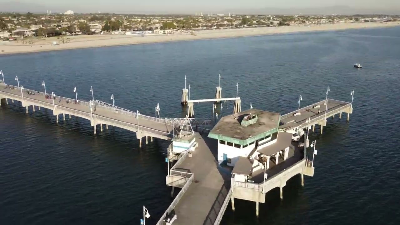 Long Beach's Veterans Pier - quick 4k flight