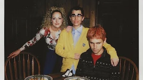 Ariana Grande, Liz Gillies featuring Aaron Simon G...