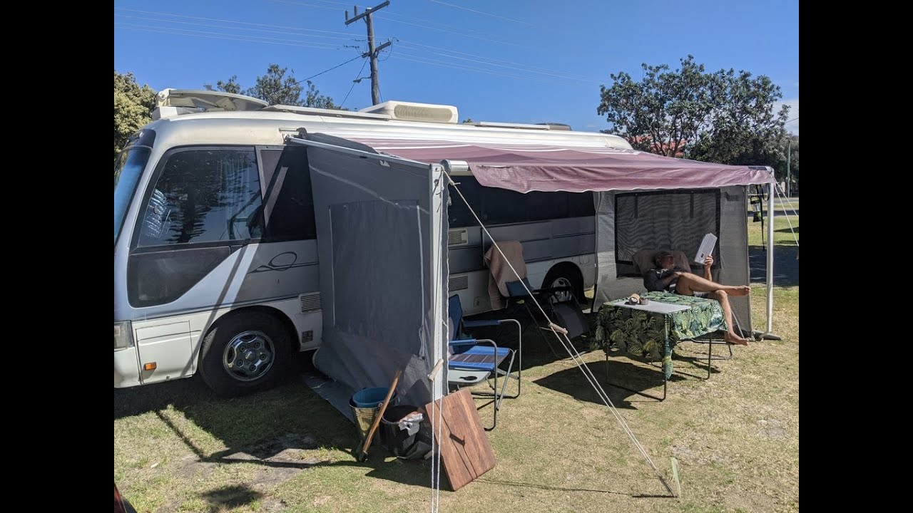 Northern Rivers Video - Toyota Coaster Travel -Slow Nomads in Brunswick Heads, Lennox Head,Flat Rock