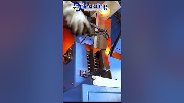 Forging descaling machine for hot forged hand tools / forging scale cleaning machine