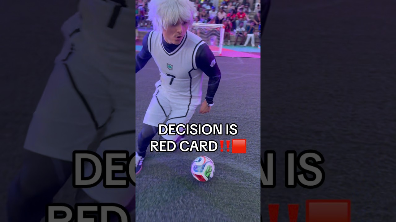 “REF DO SOMETHING” 🤣 #anime #bluelock #bluelockanime #nagiseishiro #summerofgoals