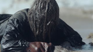 Toter Fisch - The Bow Official Music Video