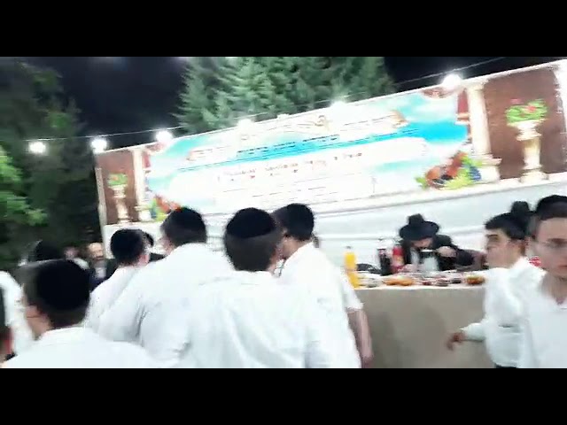 אלי מילר עם תזמורתו של משה סלושץ