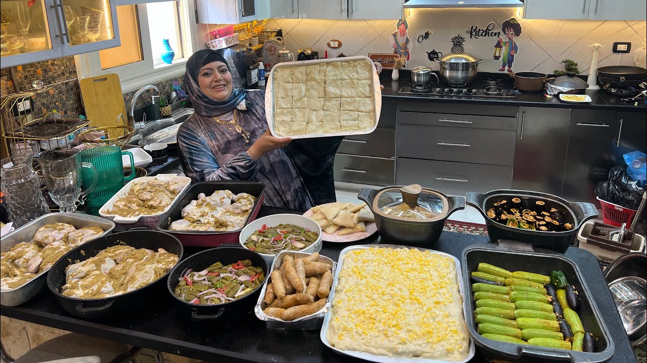 تجهيزات اكبر عزومه على اليوتيوب لشهر رمضان حضرت الصواني والطواجن اللحوم اشكال وانواع