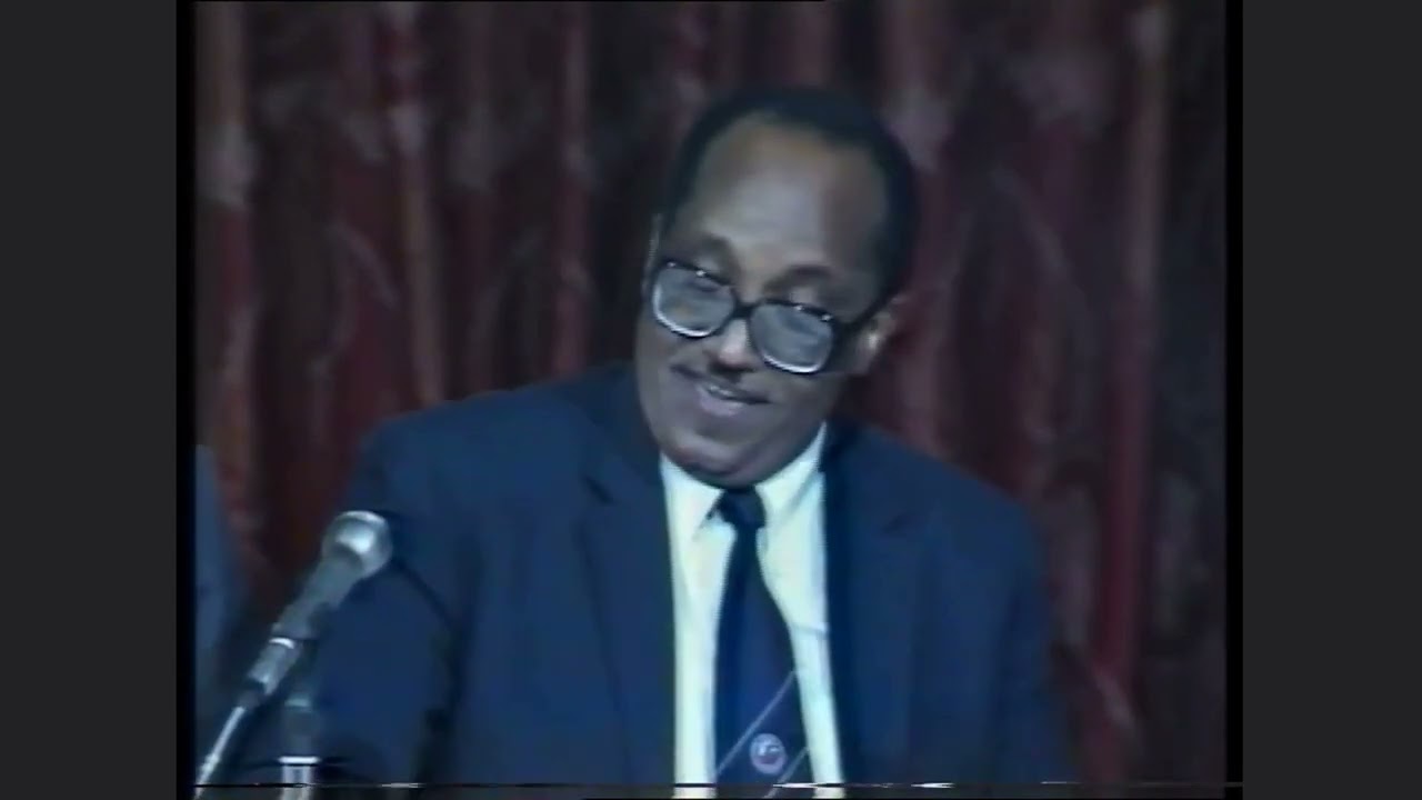 مقتطفات فكاهية طريفة من حلقة زملاء مهنة كلية الطب جامعة الجزيرة ضد  كلية الطب جامعة الخرطوم