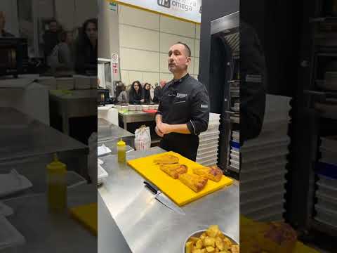 Pizza al Trancio Morbida, Showcooking live da Sigep stand Minerva Omega