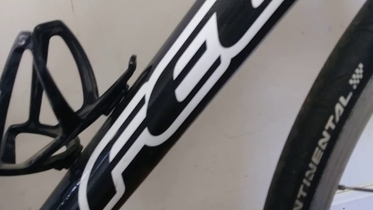 felt carbon fiber road bike