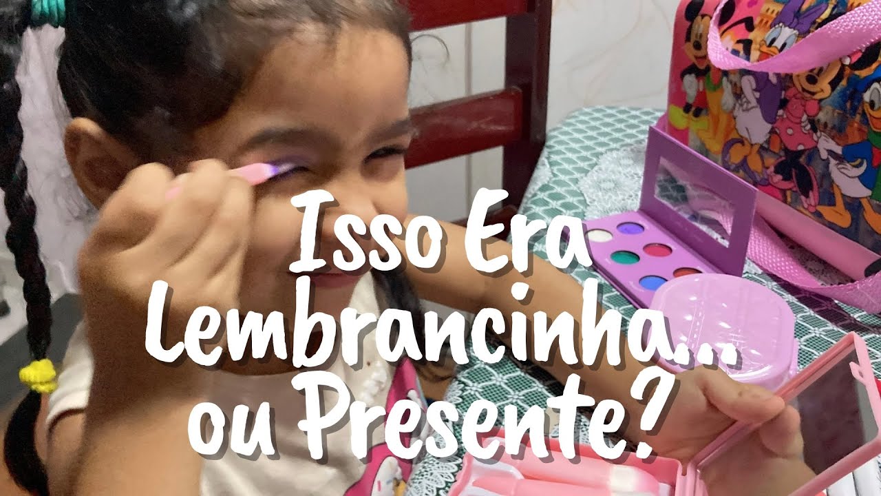 Ela Abriu Lembrancinhas de Festa Disney e Olha Quantos Presentes Vieram!!!  