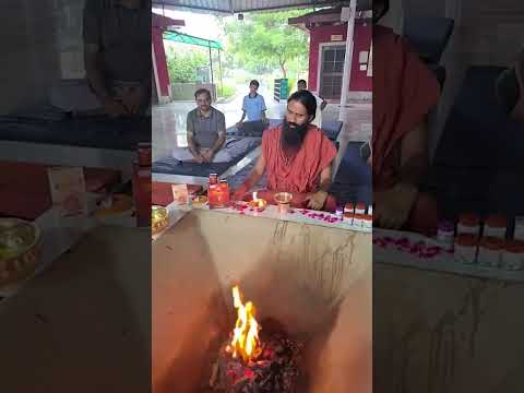 संपूर्ण आज़ादी का आह्वान, स्वतंत्रता दिवस पर || Swami Ramdev