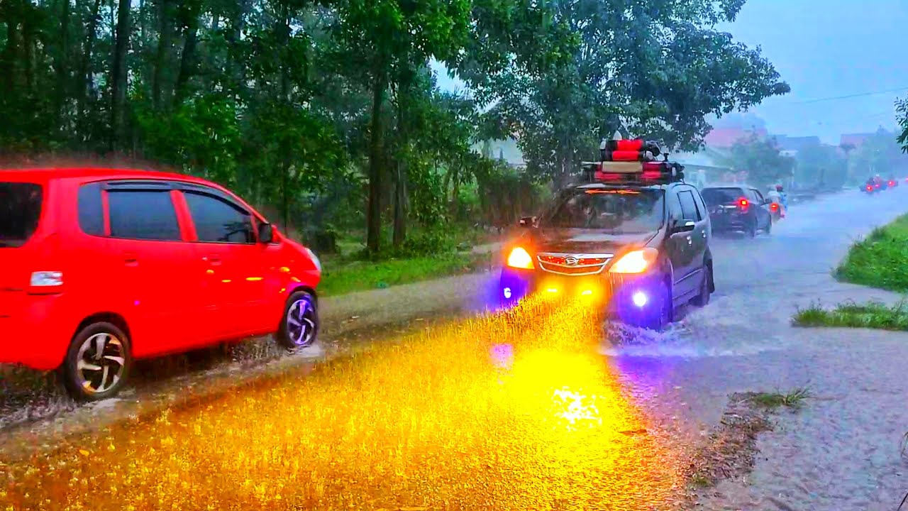 Walking Through Heavy Rain in Rural Sumatra Indonesia | Real Street Life, Motorbikes & Monsoon Vibes