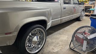 Lowered OBS dually new 22s !!! GMC Sierra dually gets new 22” custom cut semi wheels!!!