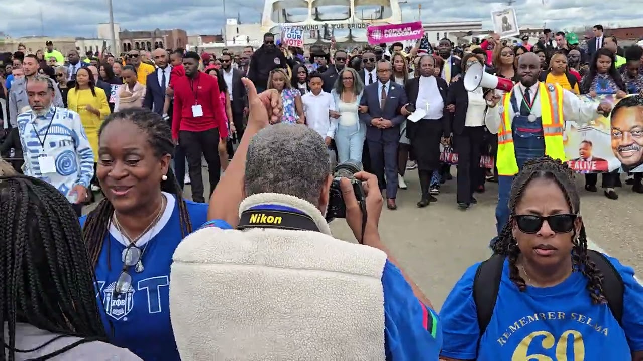 61st Selma Bridge Crossing Full March #bloodysunday