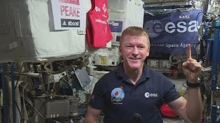 Astronaut Tim Peake runs the London Marathon from space