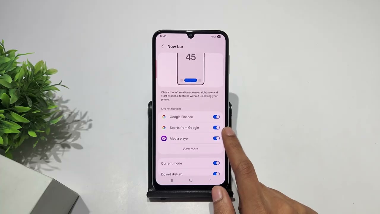How to use now bar in samsung galaxy m17 | samsung galaxy a17 check important service information