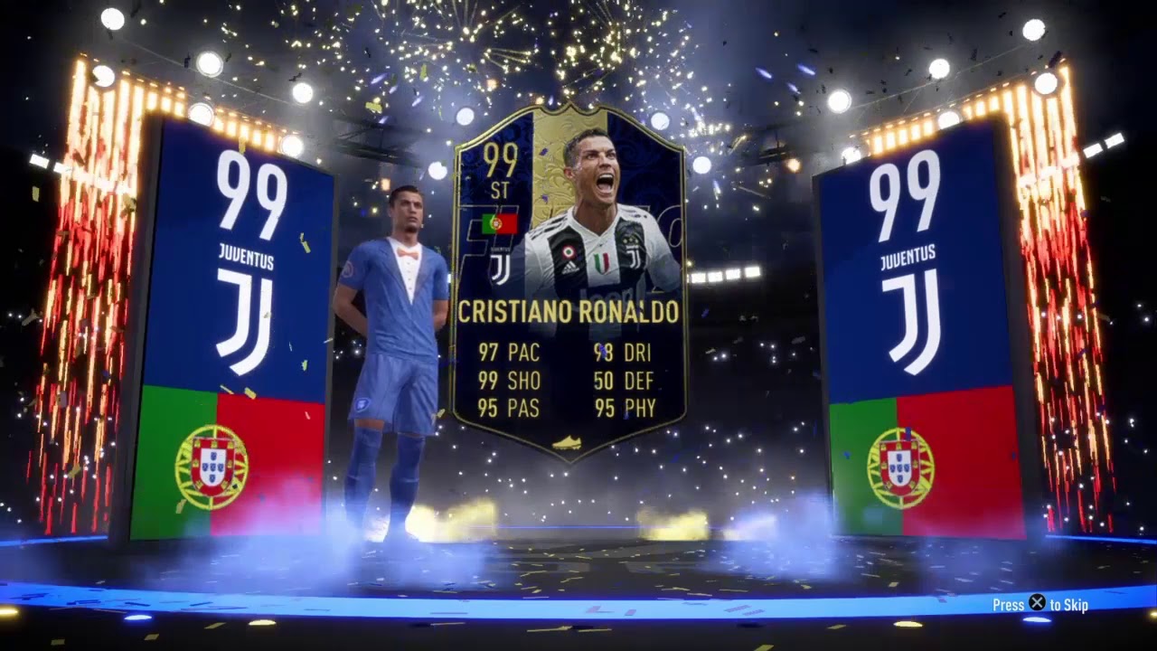 TOTY CRISTIANO RONALDO IN A PACK! - FIFA 19