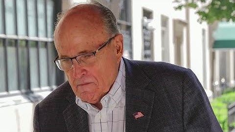 Court suspends Rudy Giuliani