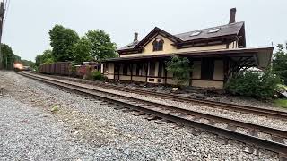 Fast MBTA GP40MC 1115 Goes Through Kings Street on Fitchburg line 