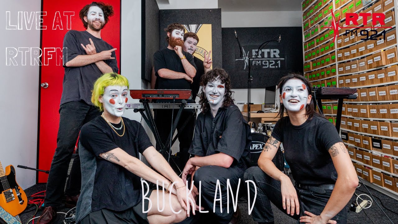 LIVE AT RTRFM: Buckland