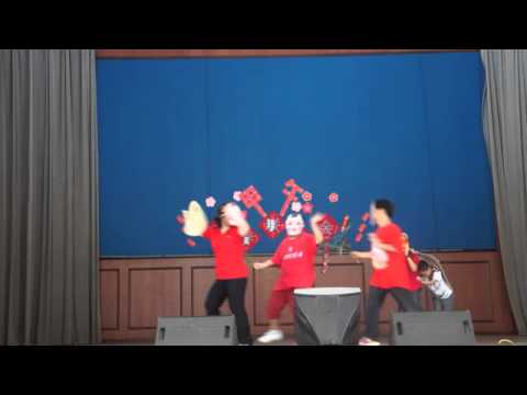 安宁华小·新春联欢会-大头娃娃节目表演