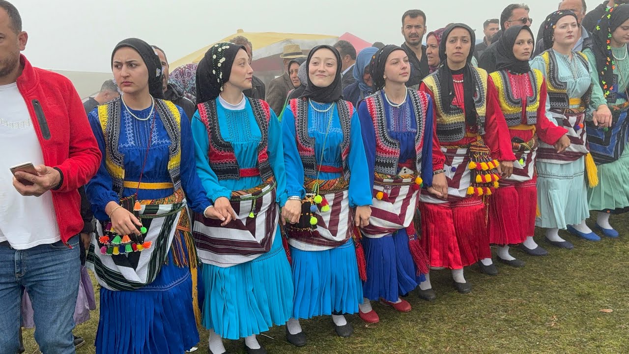 Yeni ✅20.07.2025 Alaca yayla şenliği Harika dik horon Kemençe&Söz : Onur ÖZKAN-Ali ALKURT