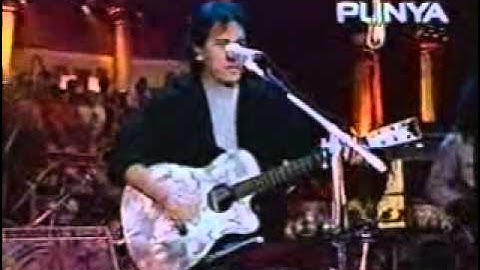 Iwan Fals - Kumenanti Seorang Kekasih (HQ)