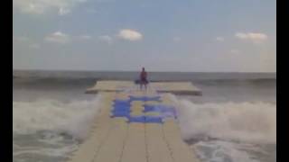 CUBEDOCK IN OPEN SEA HIGH WAVES