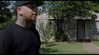 Yella Beezy Visits Home Where Father Was Murdered