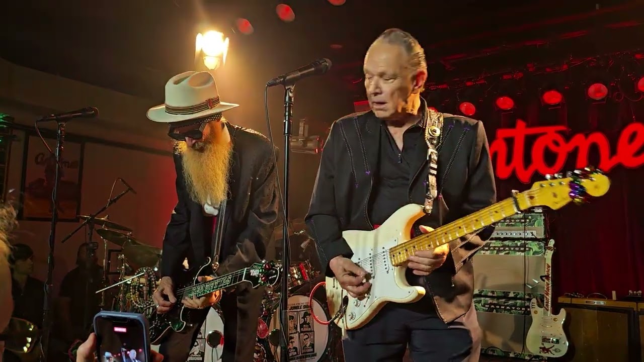 Wild Chicken Pickin’ 🔥 “Scratch My Back” — Gibbons & Vaughan LIVE at Antone’s (Jungle Show 12/26/25)