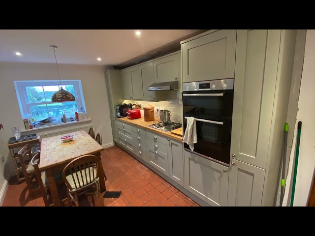 Video 1: Available en-suite room