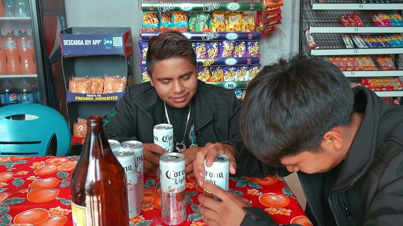 Mi amigo esta triste Solista Ortiz del Pueblo