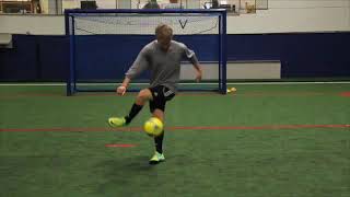 Leg Sweep Pop up | Soccer | Moves | Playbook