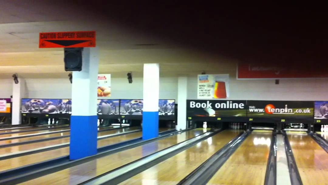 Tenpinbowling with my friend in Northampton (19/6/2011) YouTube