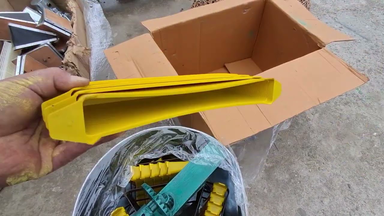 apis cerena bee all equipment Order now 9775952447