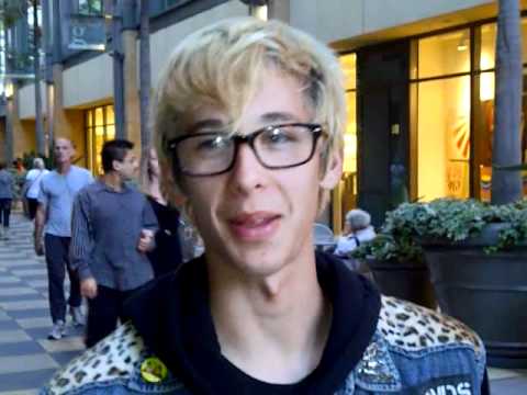 VID-20110820-00027