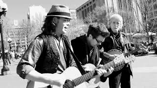 Nathan McEuen w/ The Mc3uen's - 'FOOL AROUND' - Washington Square Park - NY, NY.