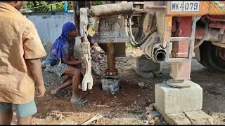 Forage d'un puit en Inde