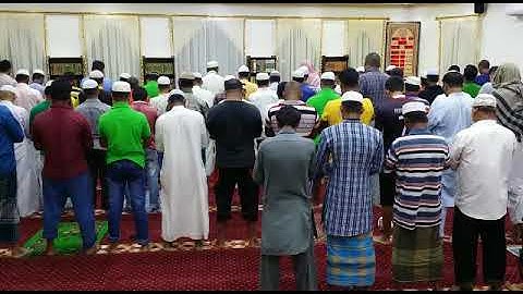 نهاية سورة القيامة من صلاة العشاء ( 26/9/2017) مسجد يوسف سامي الزياني