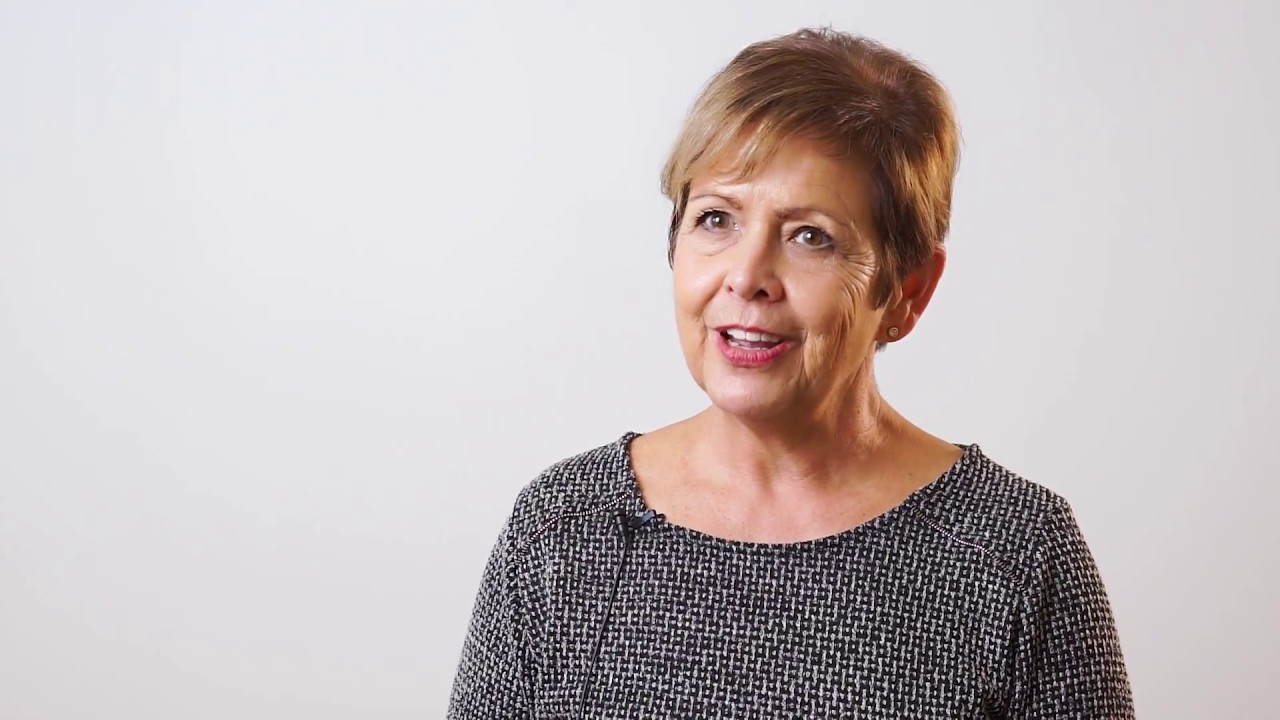 Chris A'Court Tall Poppy Real Estate Sales Consultant Katikati & Waihi Beach YouTube