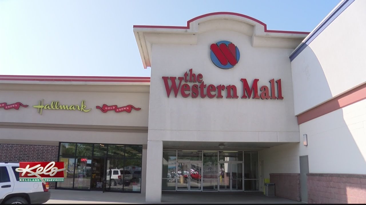 After Years Of Vacant Spots, Western Mall Now Full