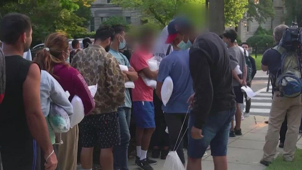 Houston nonprofit helping migrants transported out of state by group of Republican governors