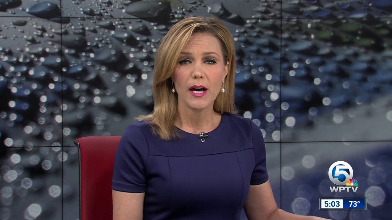 vero beach weather Heavy rain causes drivers to become stuck on flooded streets in West Palm Beach