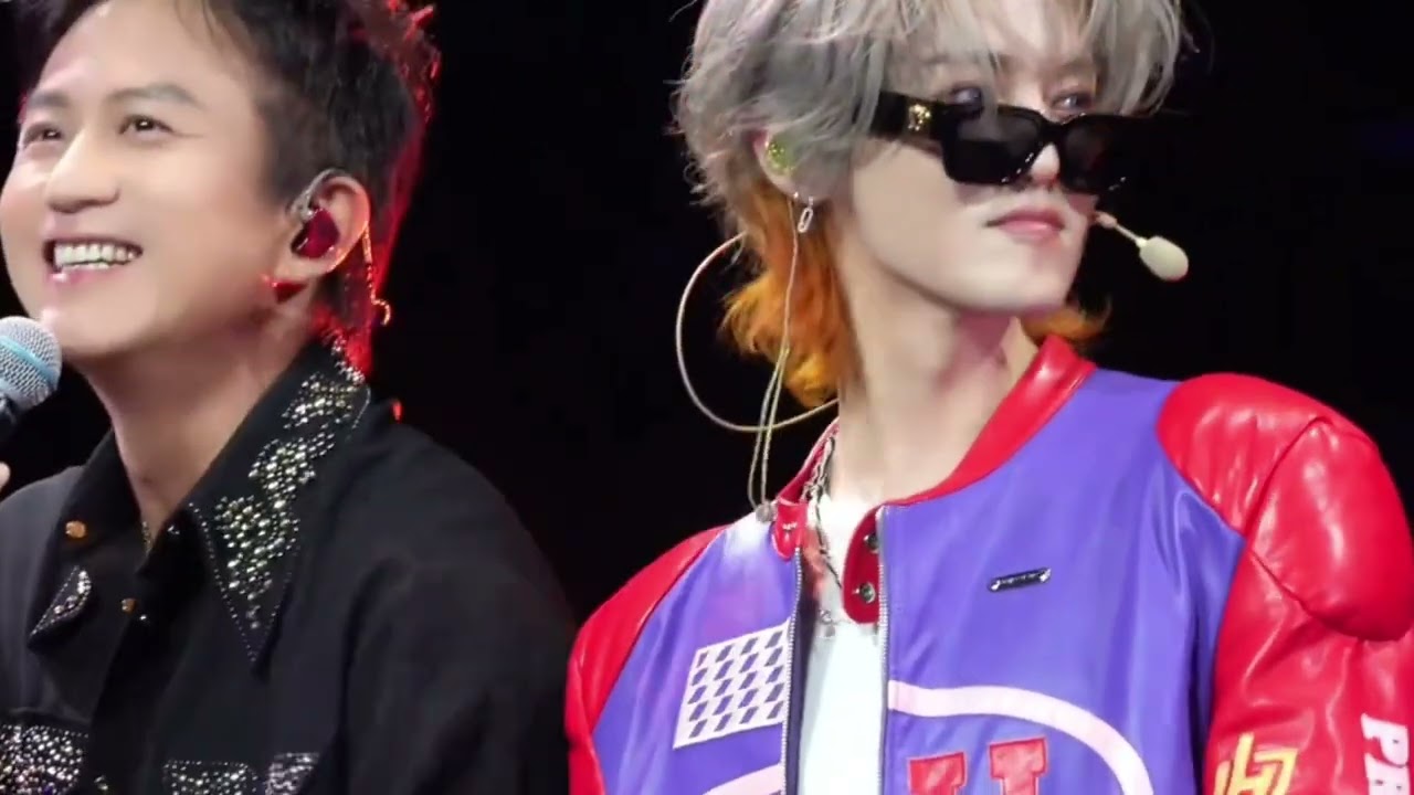 鹿晗南昌演唱会Day2 邓超来啦～完整版《超级英雄》+《超级冠军》 #鹿晗 #邓超 #鹿晗演唱会 @JOKER00922 