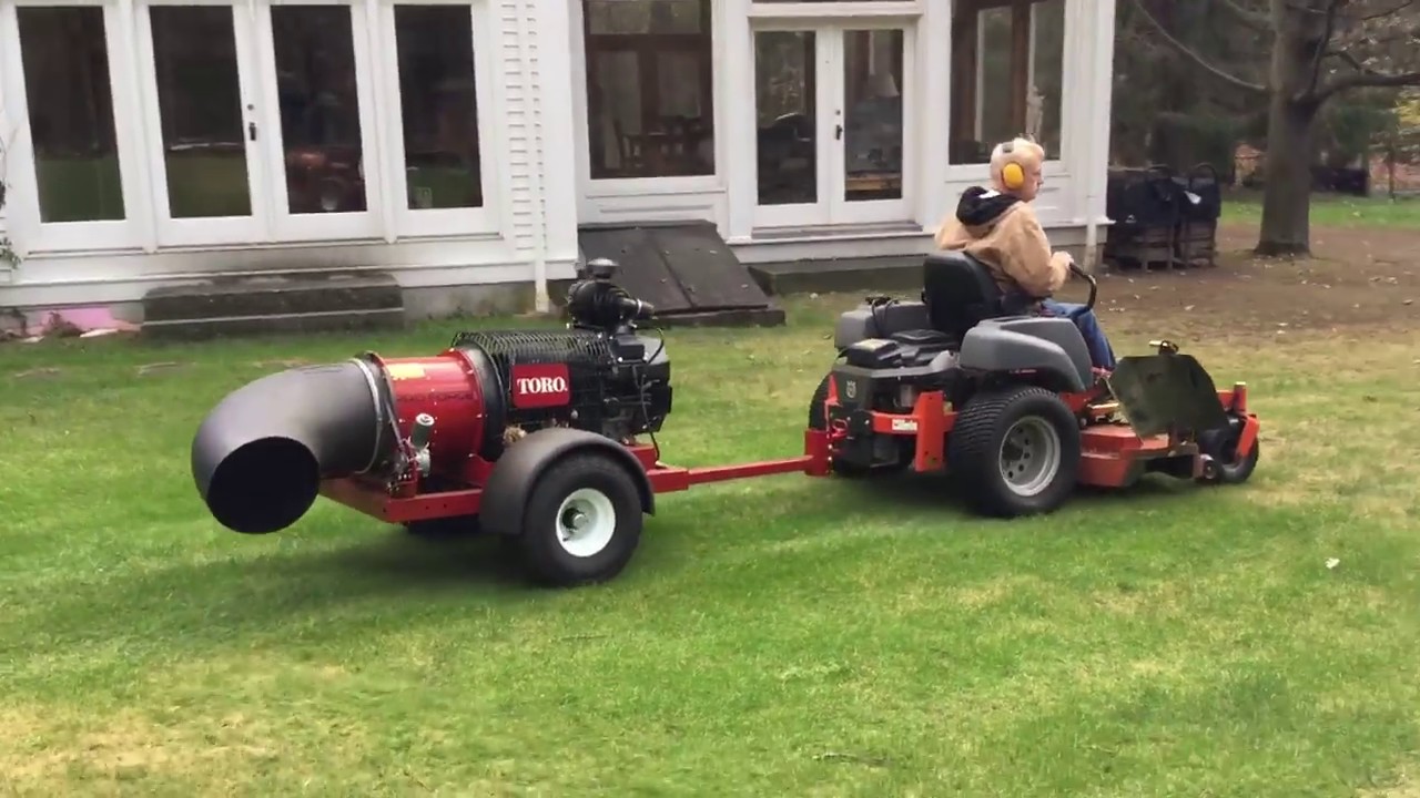 Remove 1/2 acre of Lawn Leaves in 4 to 8 minutes - Toro Debris Blower