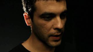 Apostolos Rizos - Mi Fygeis (Web Clip - Maios 2010)