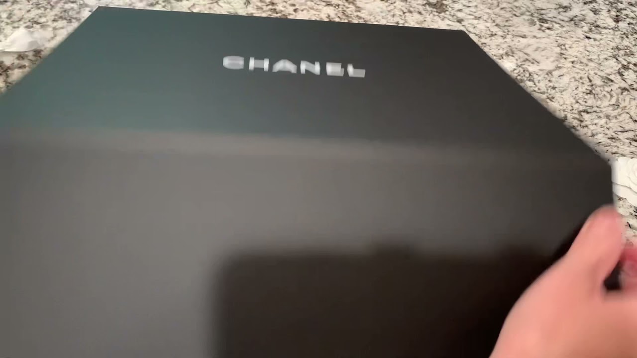 Chanel Unboxing - 21A Mini 2.55 In Rose Gold, Choker and Earrings
