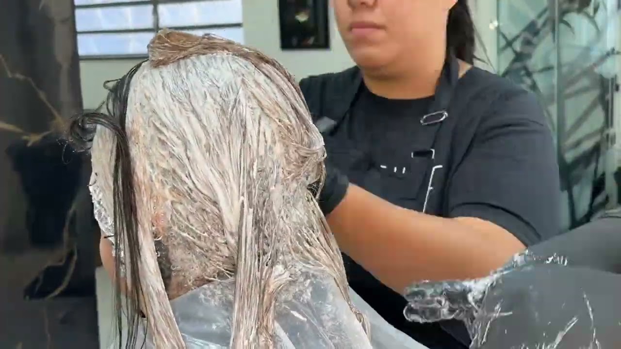 VOCÊ JÁ FEZ MORENA ILUMINADA EM CABELO COM COLORAÇÃO PRETA?