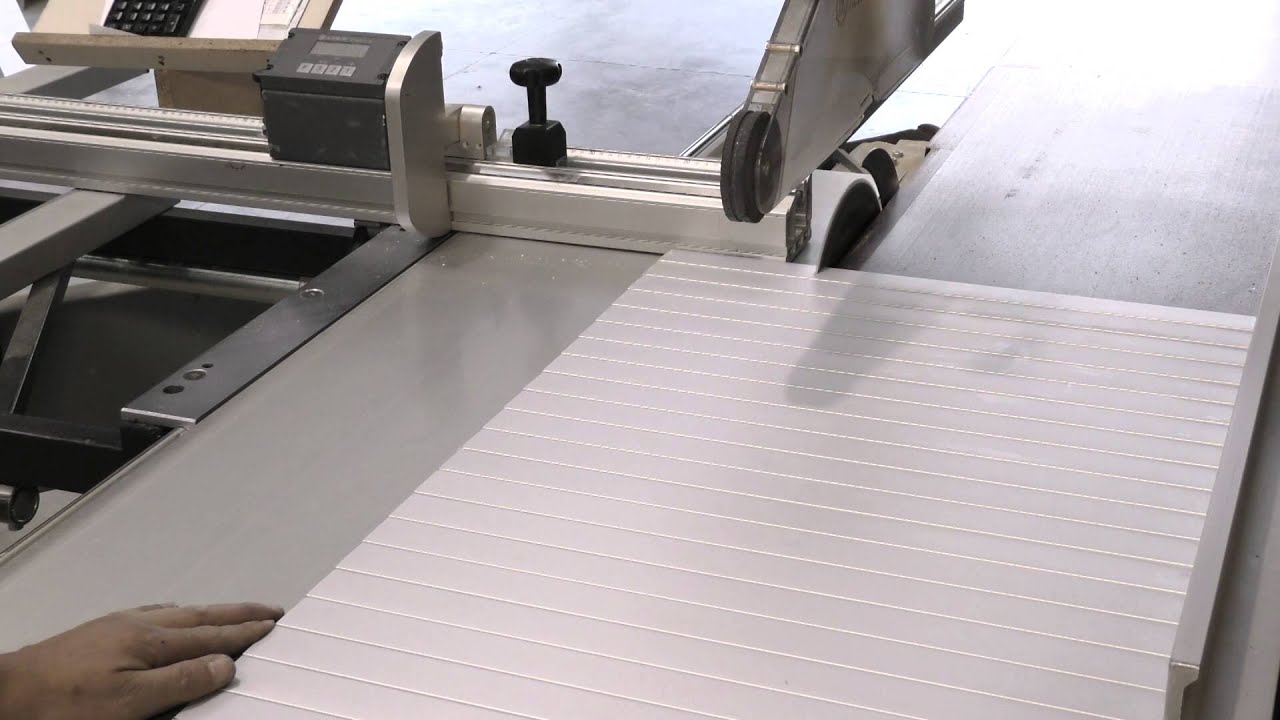 Cutting Roller Shutter by Servicanto (short version) - YouTube