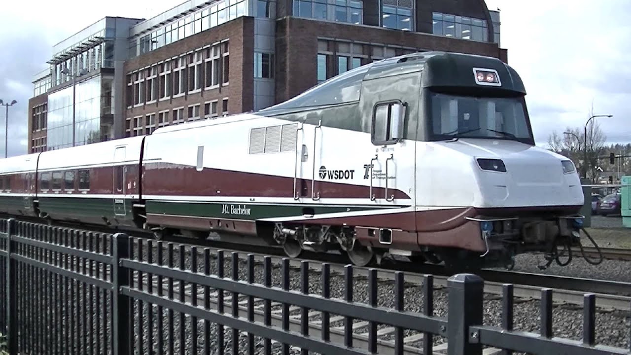 Cascades Talgo at Everett 4-9-2014 - YouTube