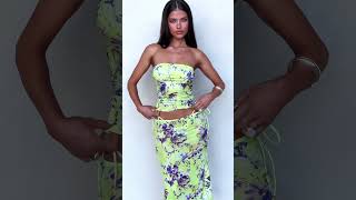 Beautiful Tight Floral Long Dress Street Style Outfit For The Day