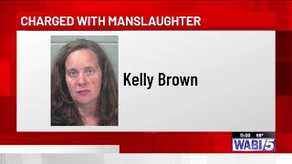 Mother charged after 3-year-old found dead in car in Milford